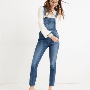 Skinny Overalls in Jansing Wash
